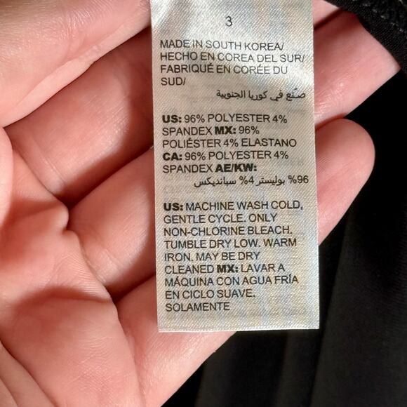 Chico's NWT Women's 3 (XL) Black Asian Eastern Bouquet 3/4 Sleeve Tunic Blouse - Picture 6 of 11